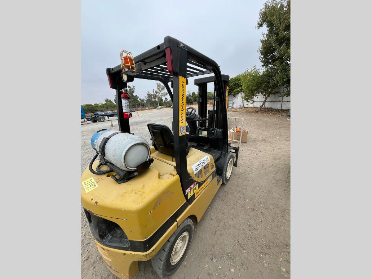 2015 Yale GLP060VX
