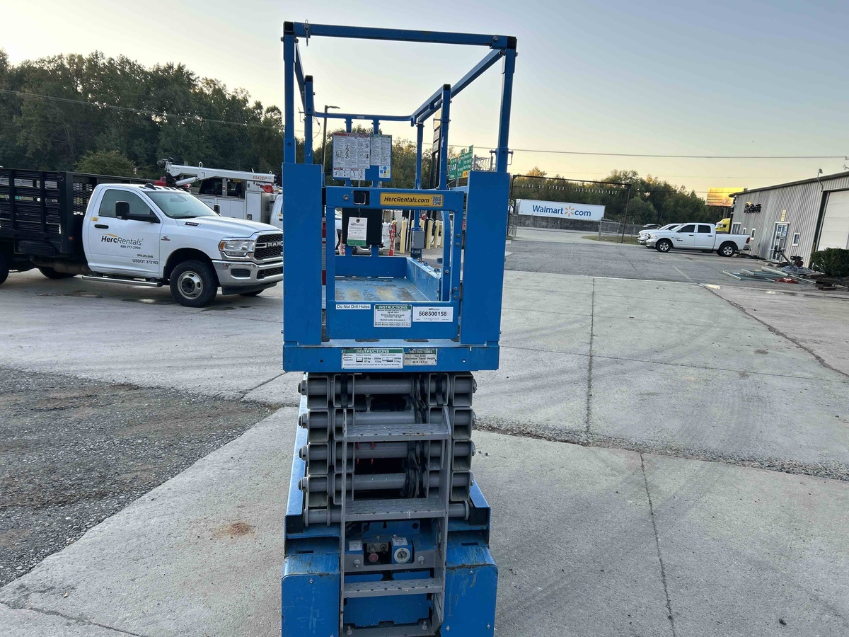 2018 Genie GS-3232-4