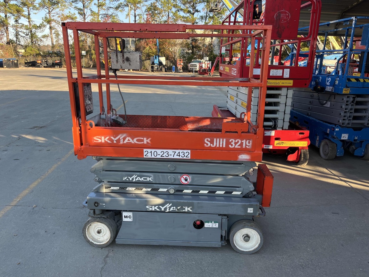 2018 Skyjack SJ3219-12