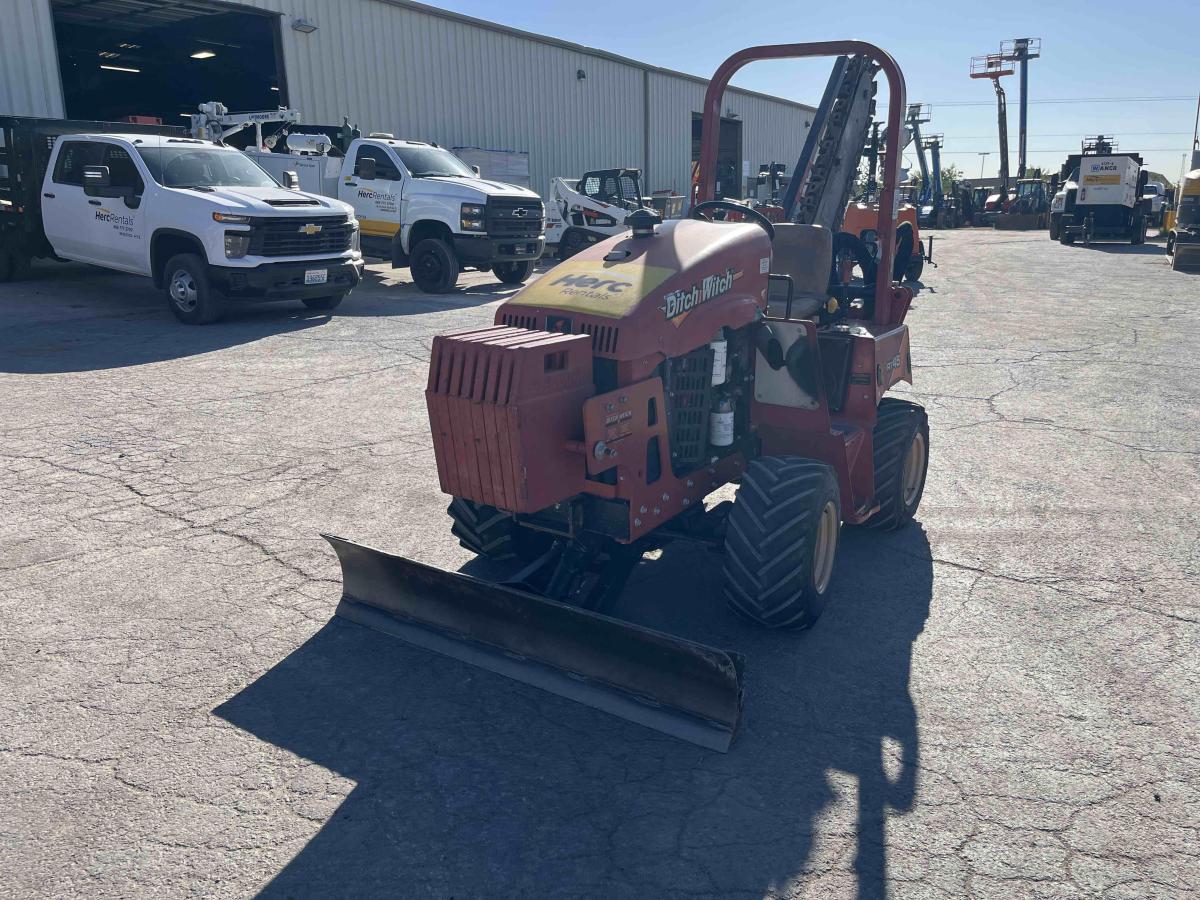 2018 Ditch Witch RT45