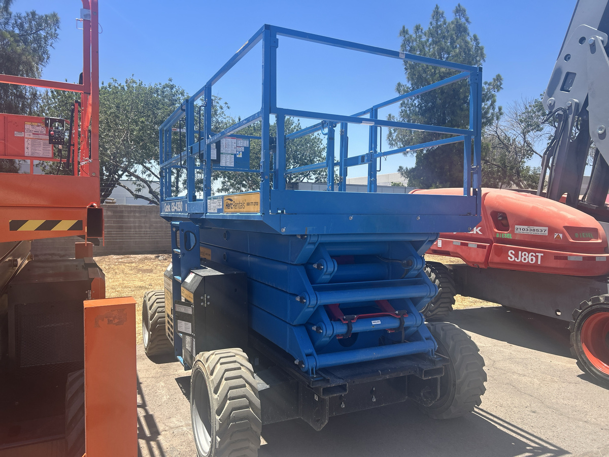 2019 Genie GS-4390 RT-2