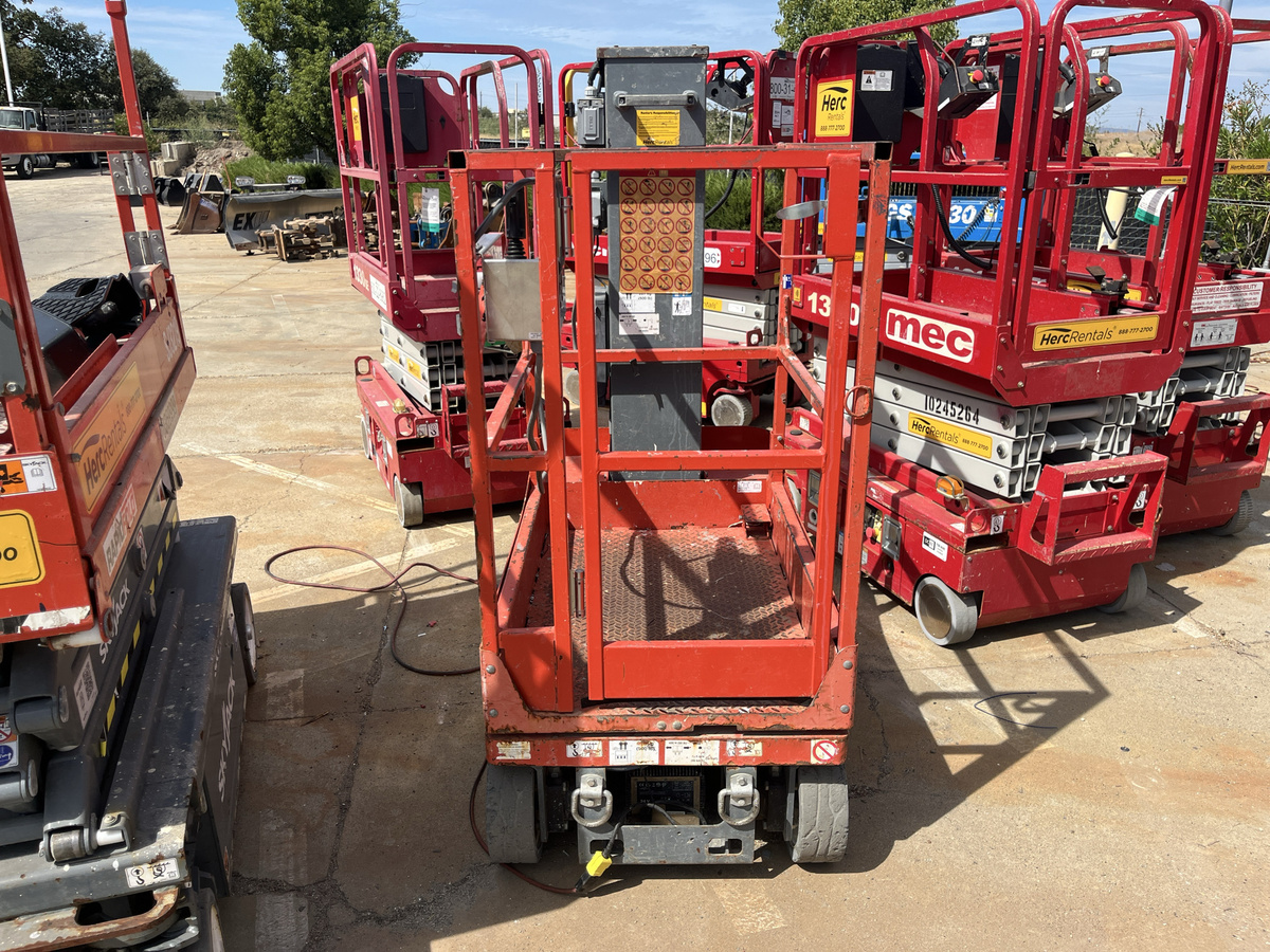 2018 Skyjack SJ16-2