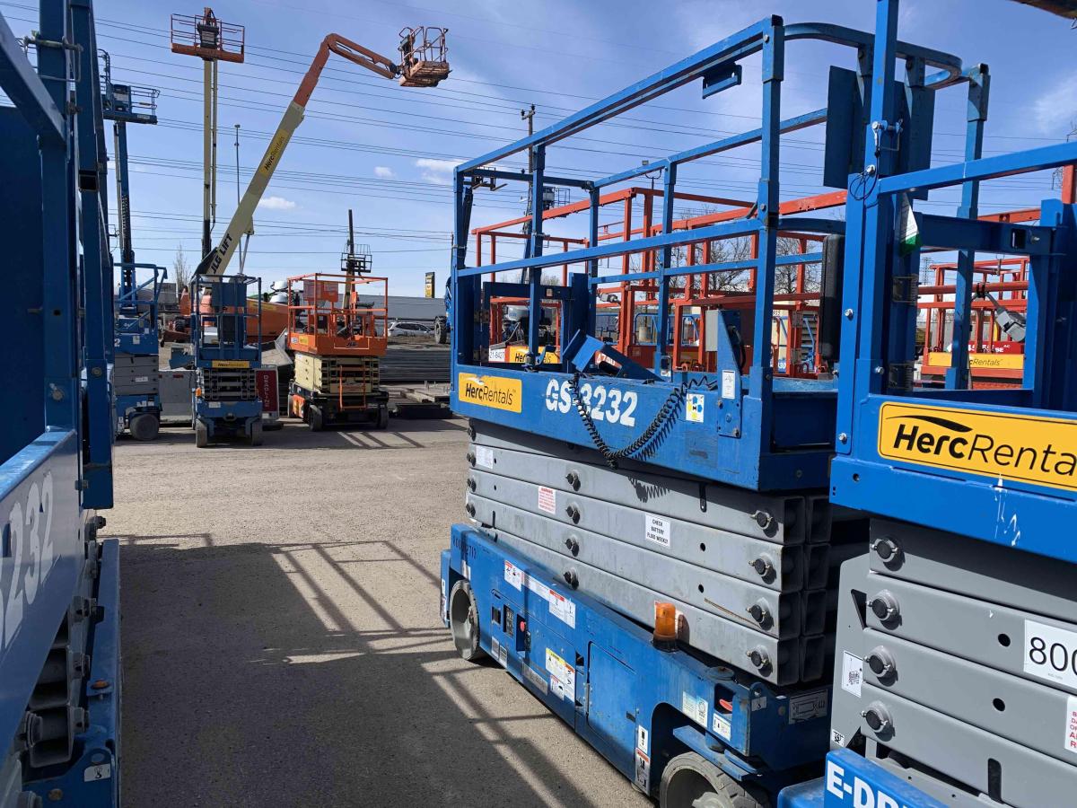 2014 Genie GS-3232