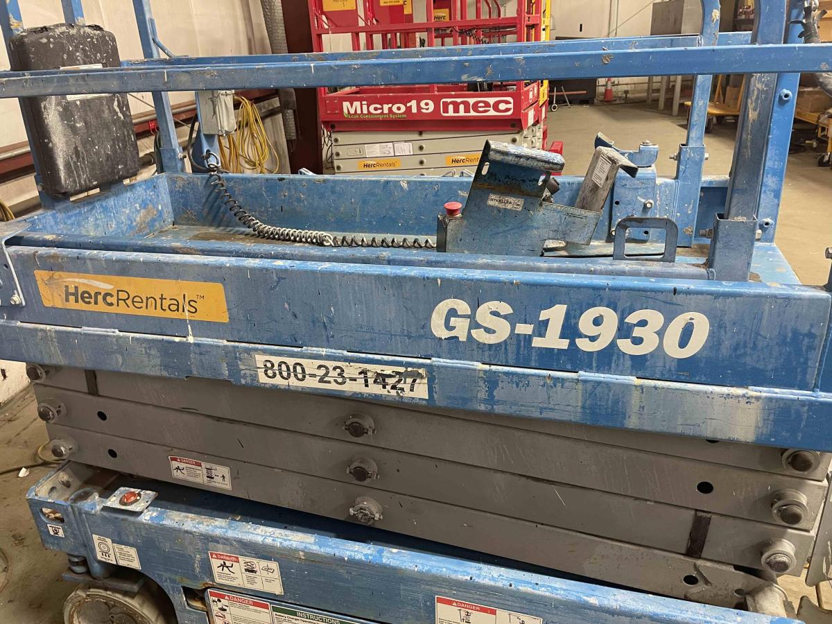 2016 Genie GS-1930