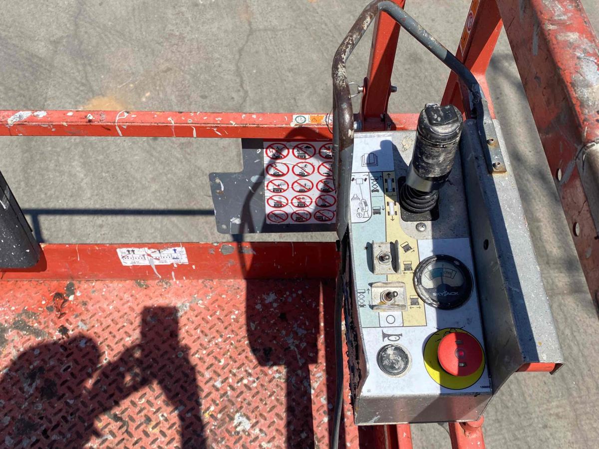 2017 Skyjack SJ4632