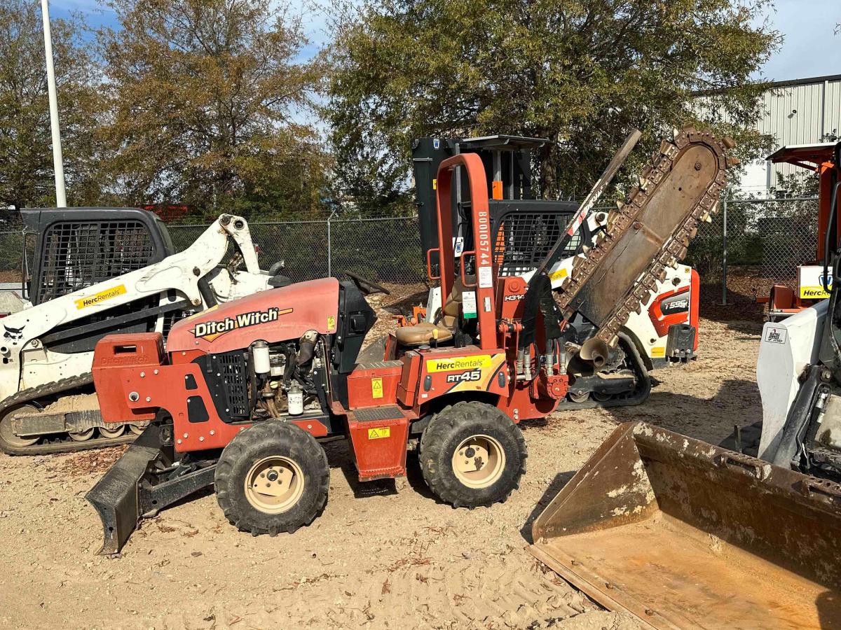 2016 Ditch Witch RT45