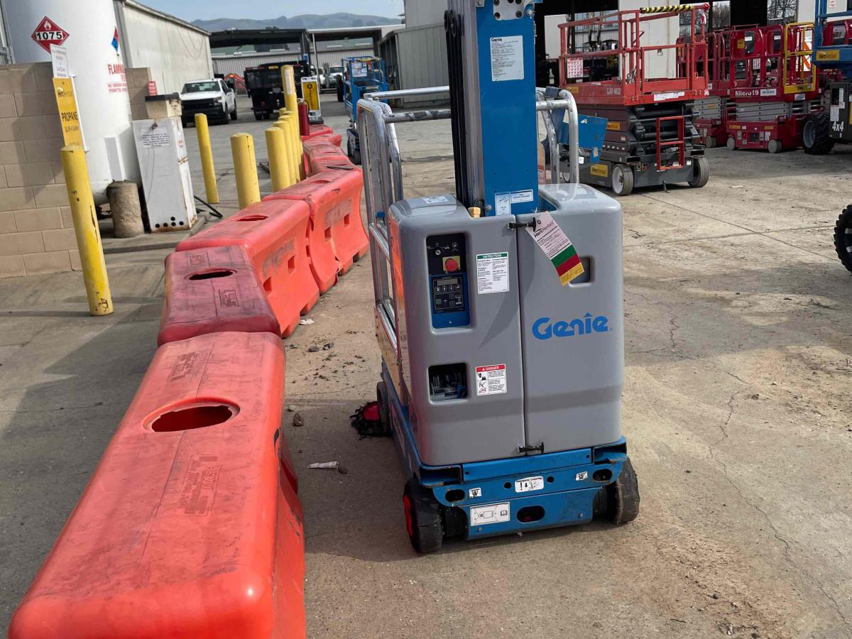 2017 Genie GR-20