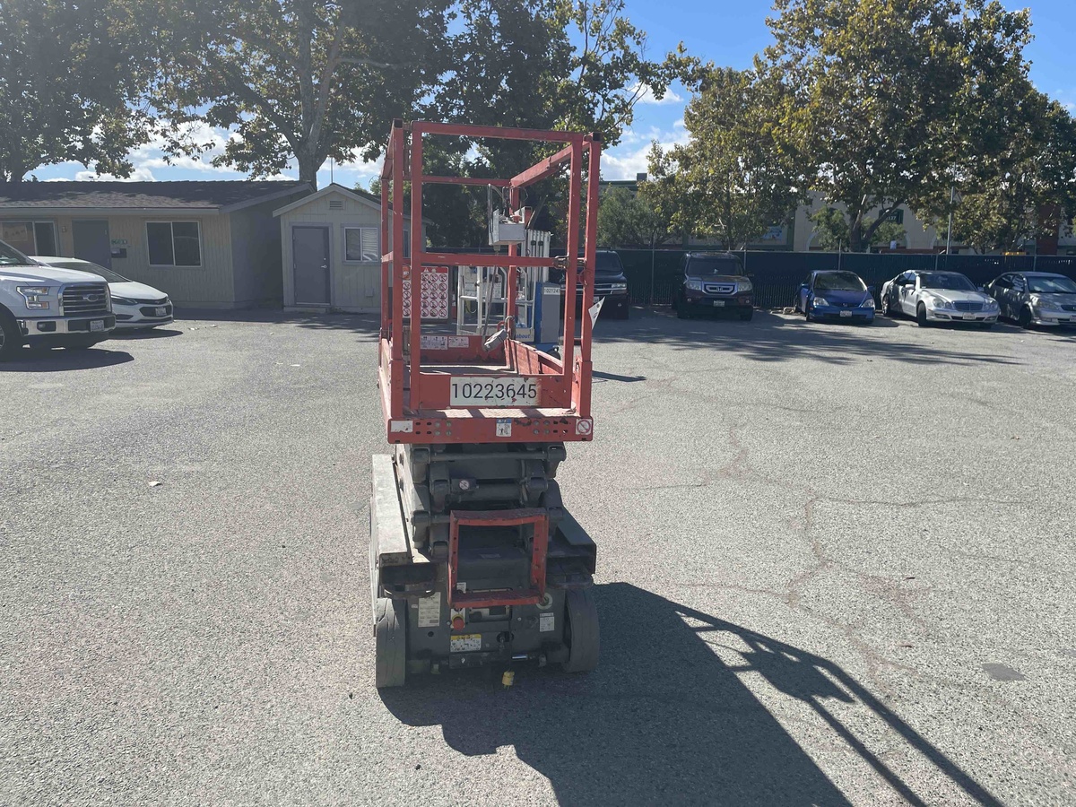 2017 Skyjack SJ3219-4