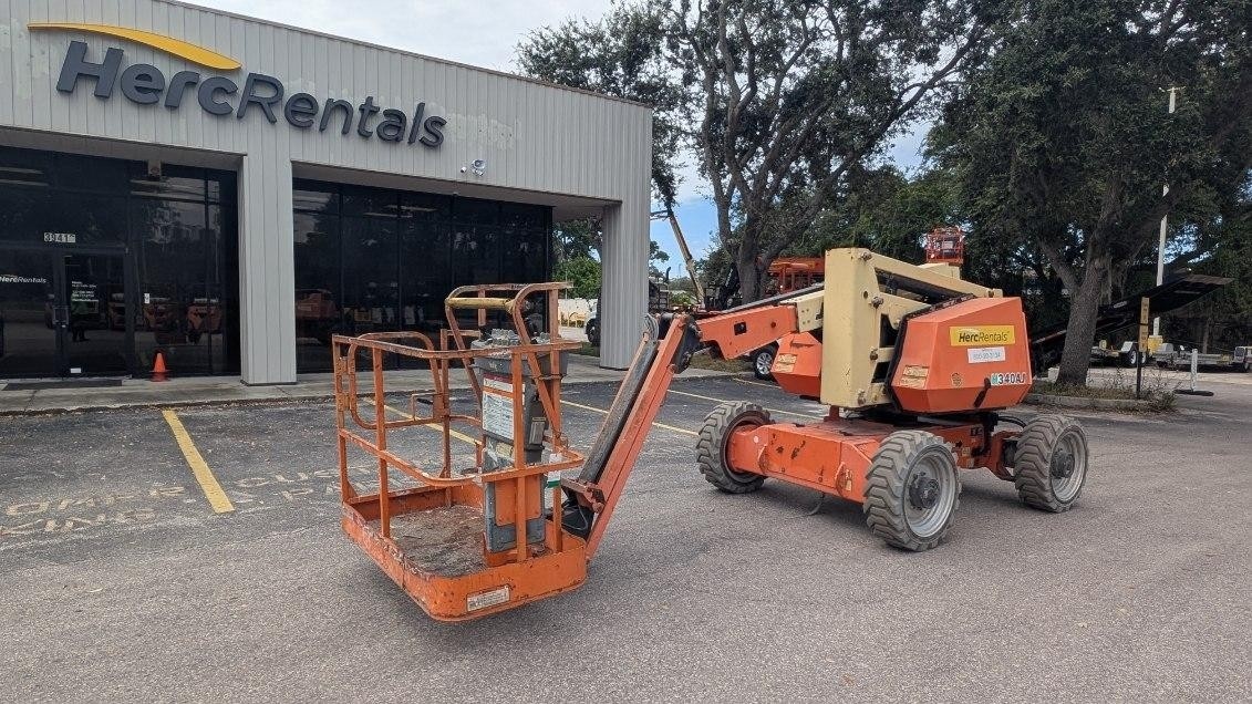 2018 JLG H340AJ