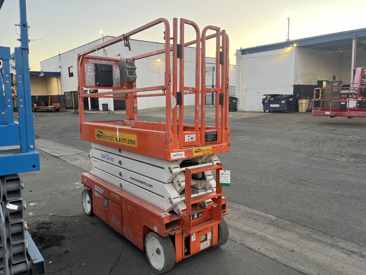 2021 Snorkel S3226E