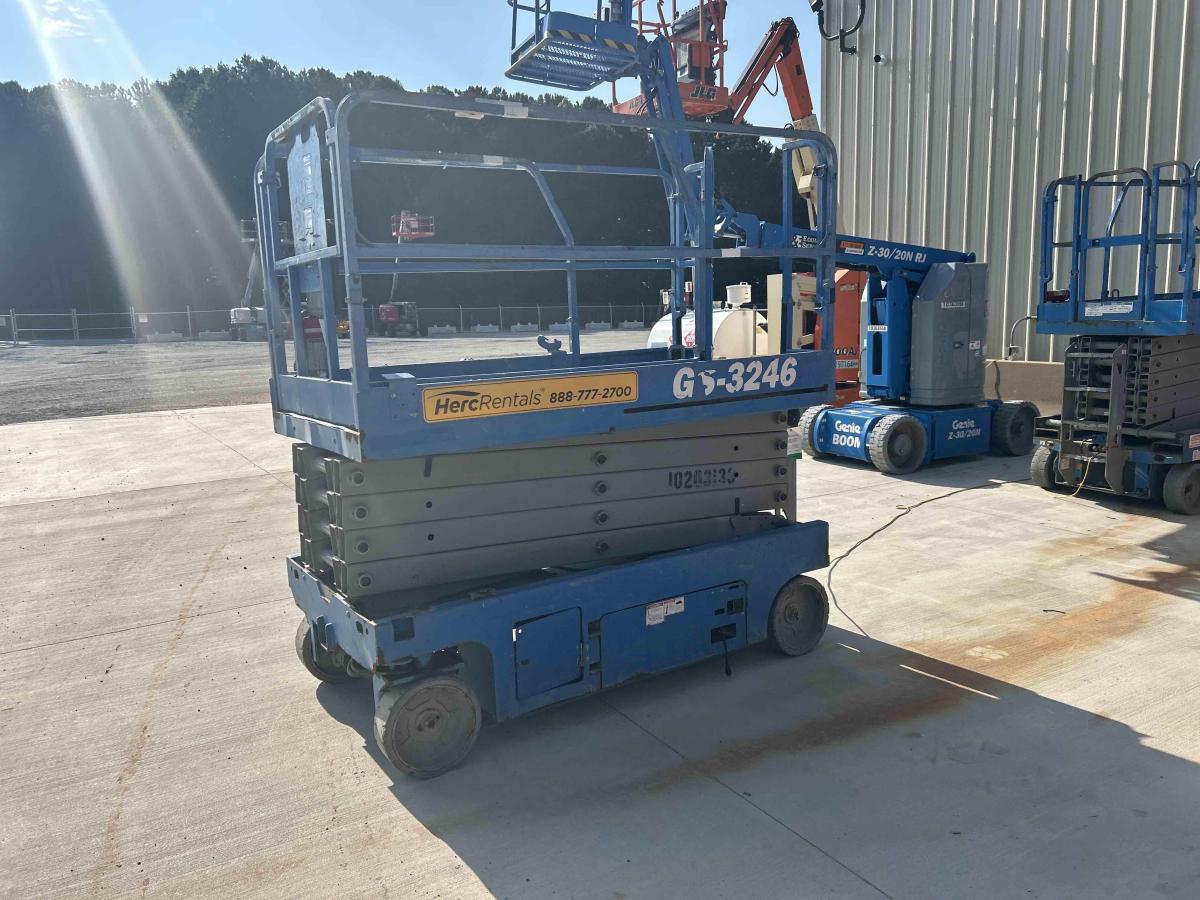 2016 Genie GS-3246-5