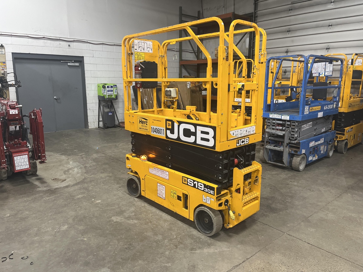 2023 JCB S1930E-3