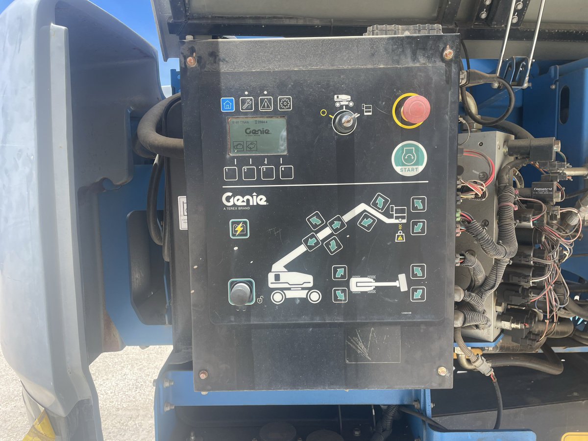 2020 Genie S-45XC-12