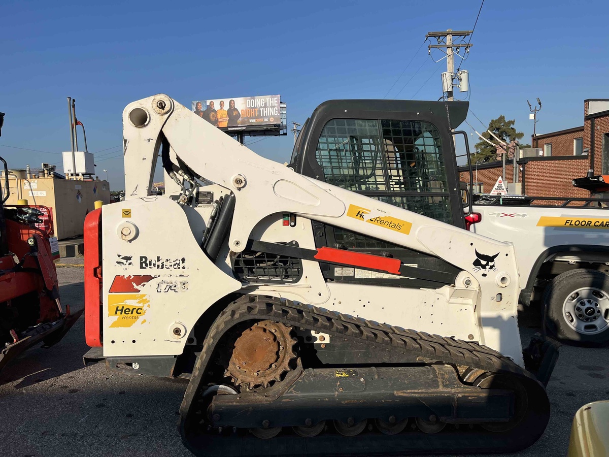 2021 Bobcat T740