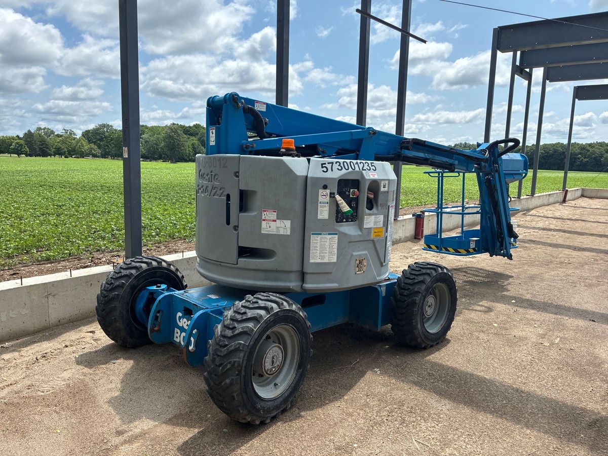 2017 Genie Z-34/22-3