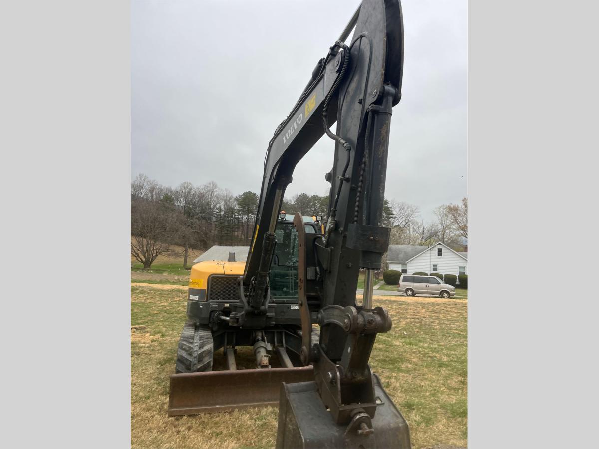 2018 Volvo ECR88D