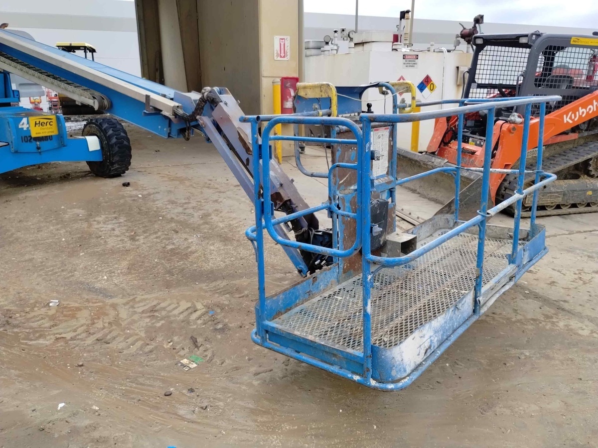 2018 Genie S-45-2