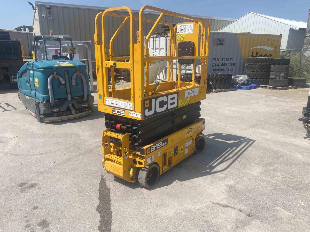 2022 JCB S1930E