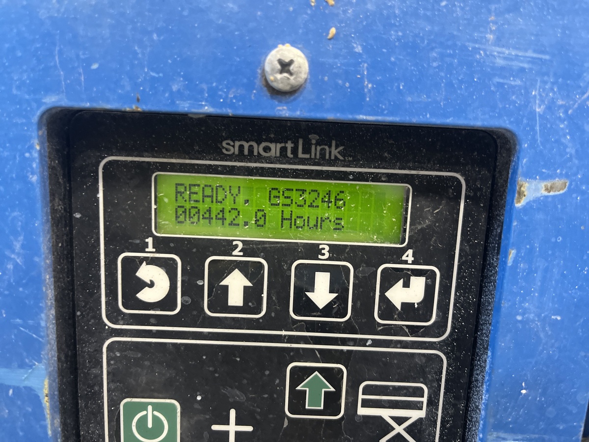 2017 Genie GS-3246-5