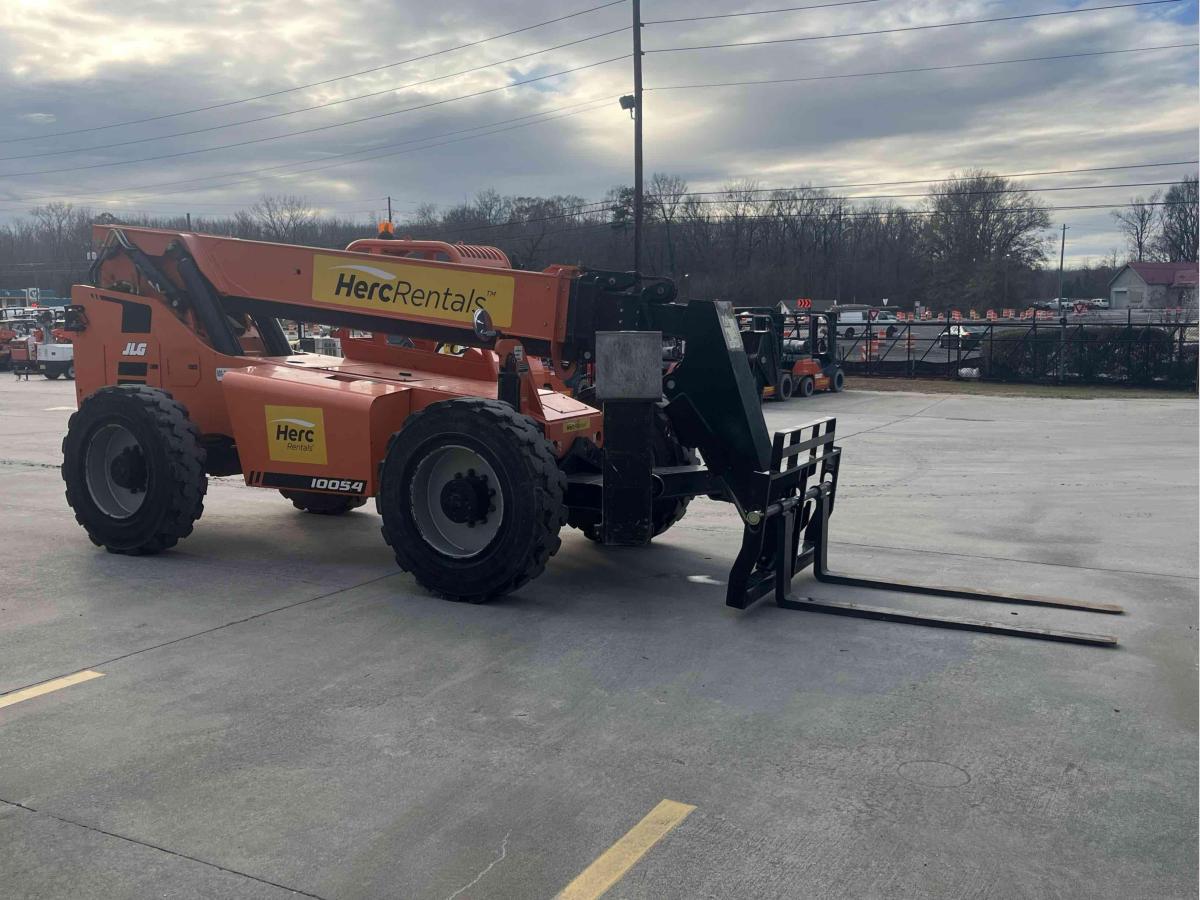 2018 SkyTrak 10054