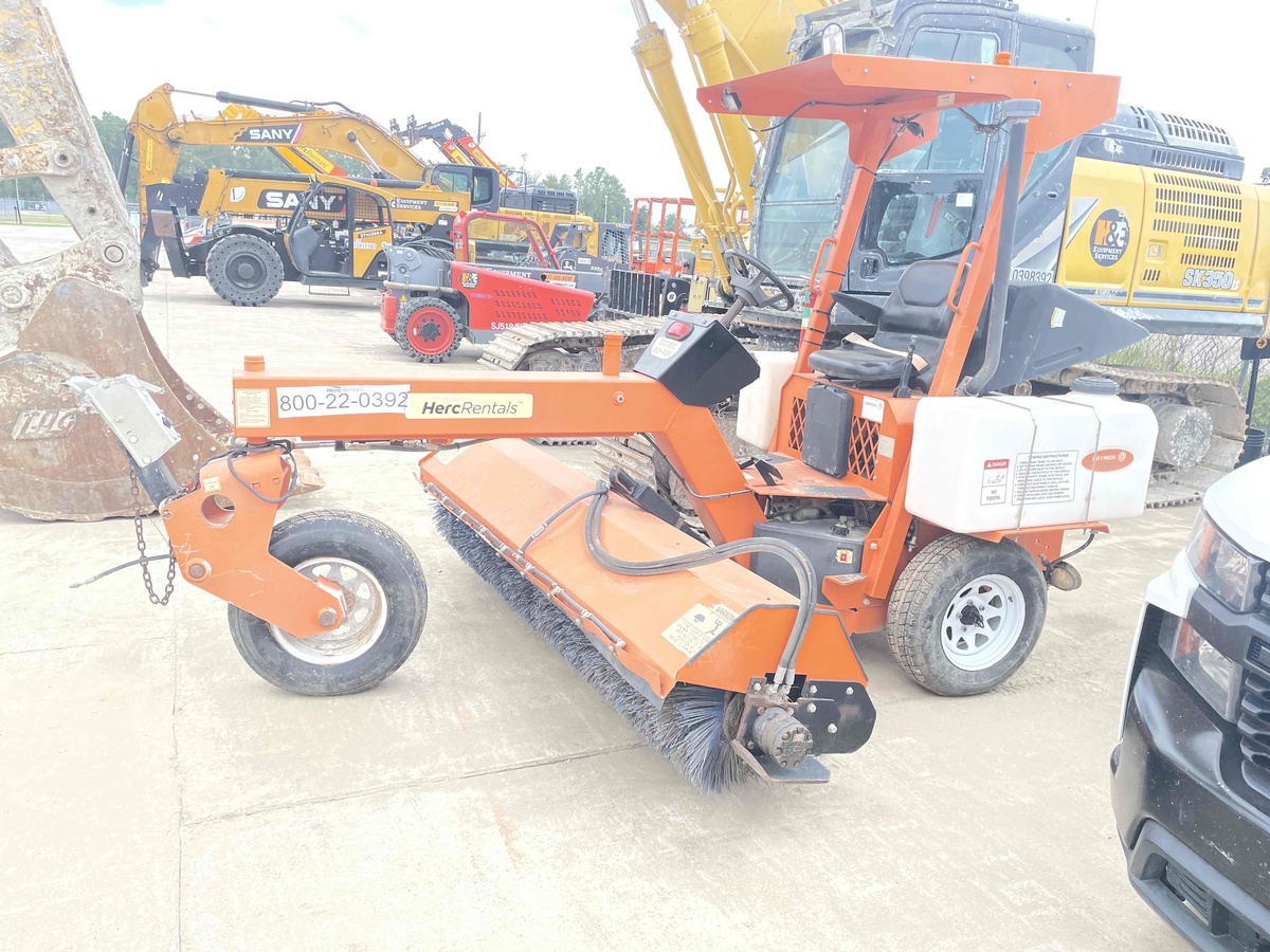 2018 LayMor SM300