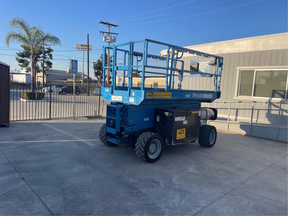 2014 Genie GS-3369 RT