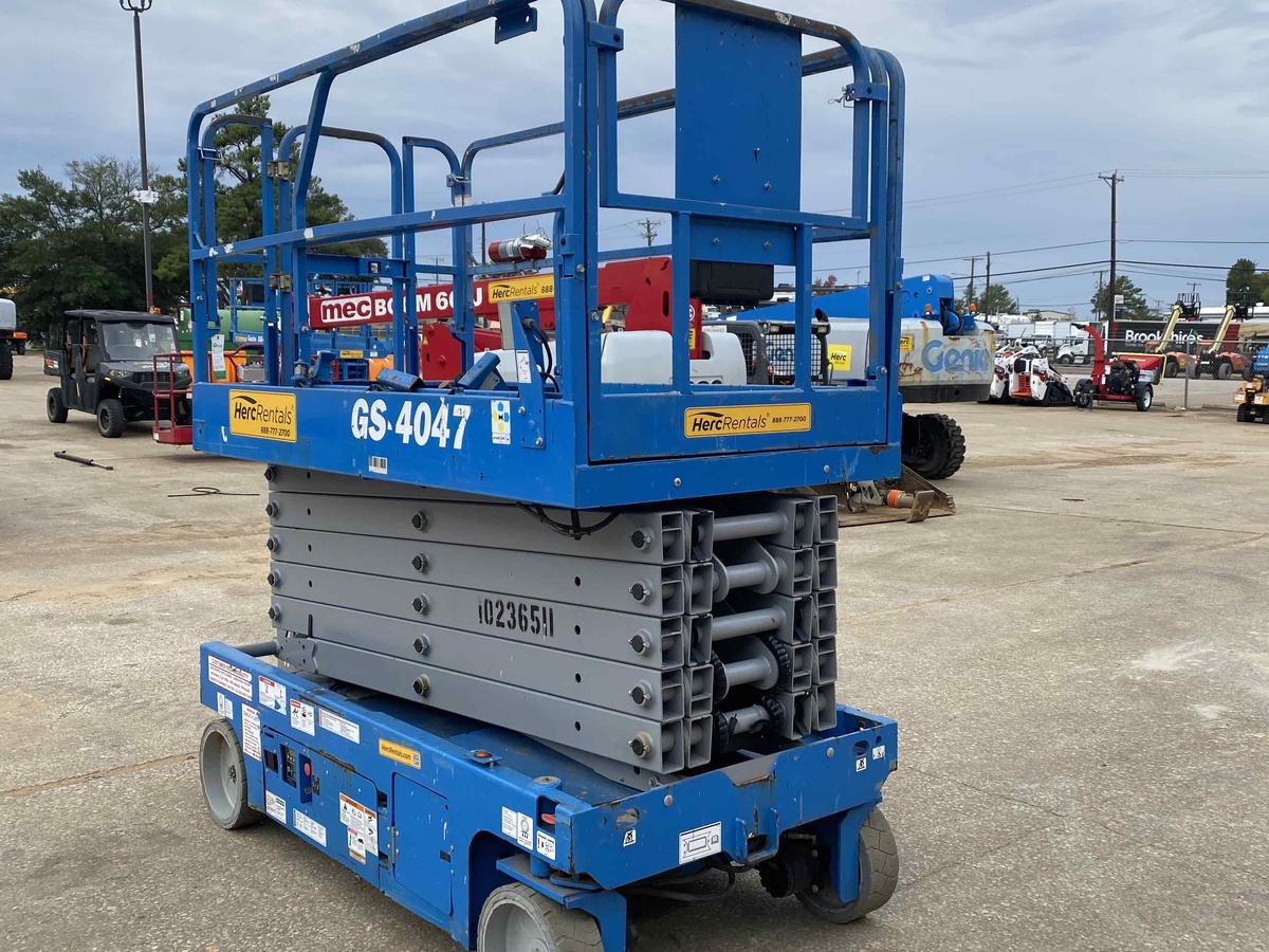 2018 Genie GS-4047-3