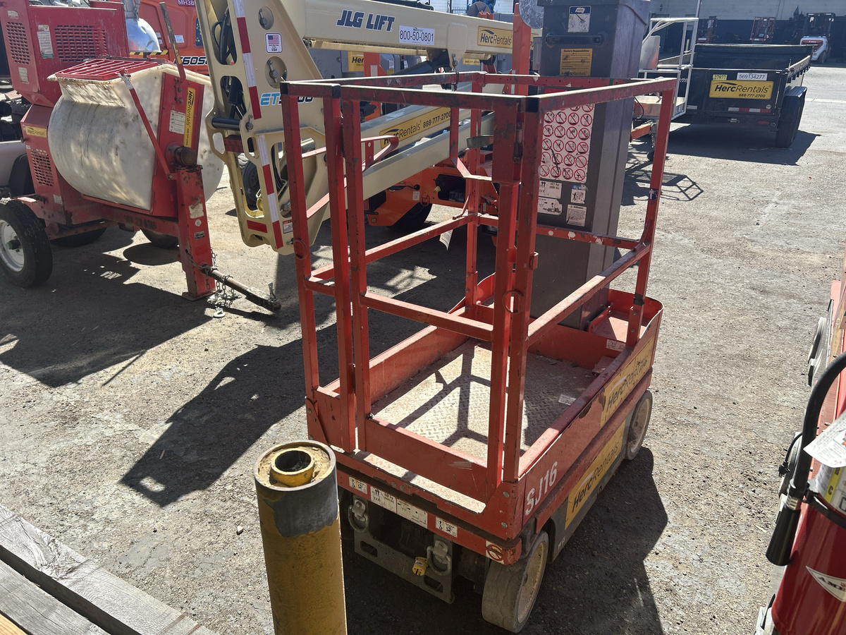 2019 Skyjack SJ16-3