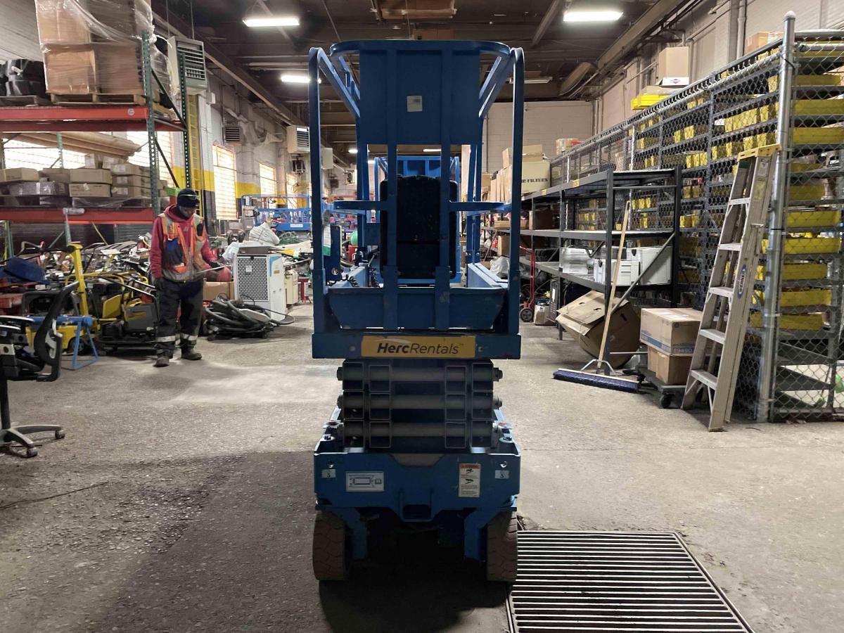 2018 Genie GS-1930
