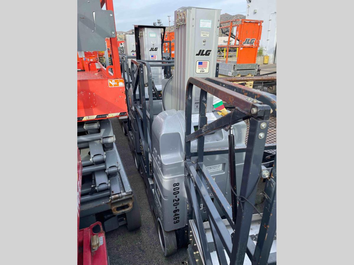 2018 JLG 20MVL
