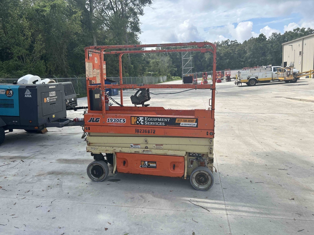 2018 JLG 1930ES-2