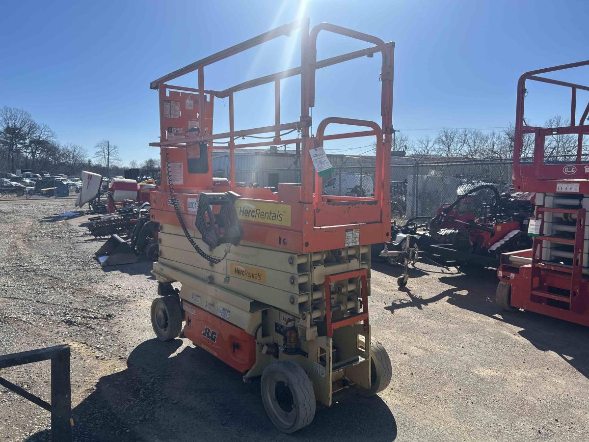 2018 JLG 2632ES