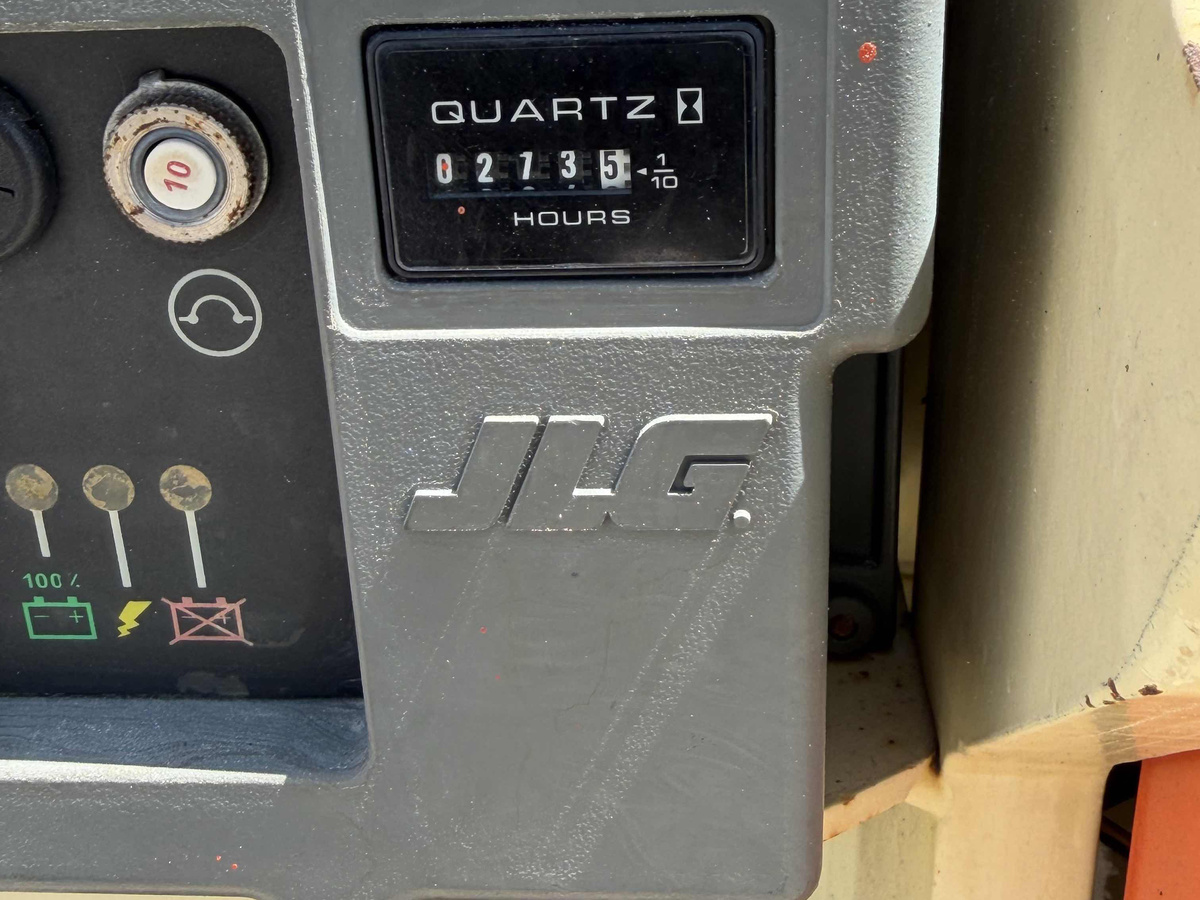 2017 JLG 3246ES-2