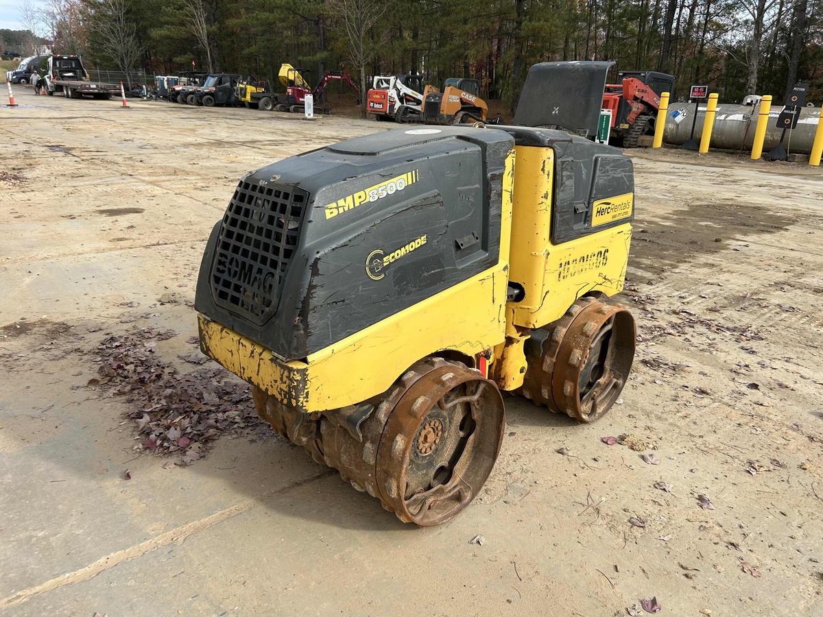2020 BOMAG BMP8500-6