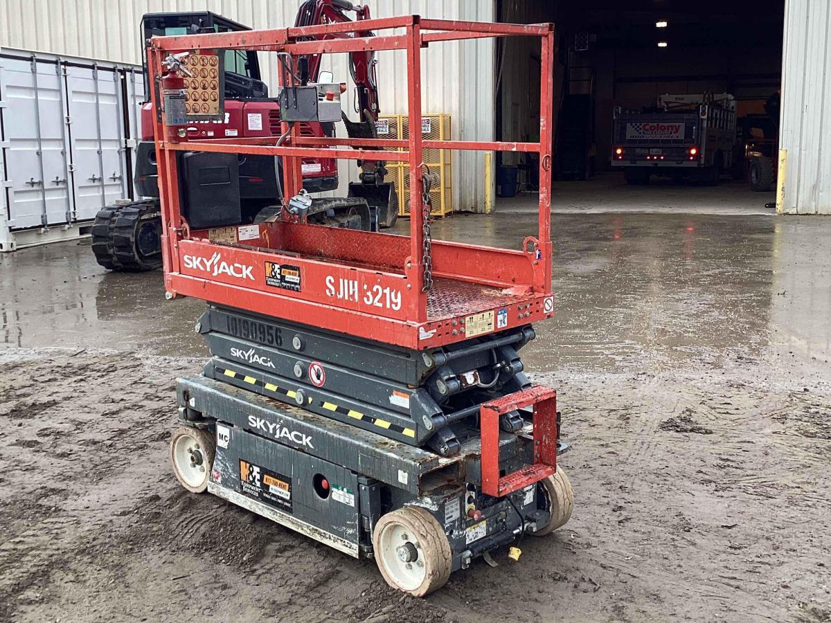 2016 Skyjack SJ3219