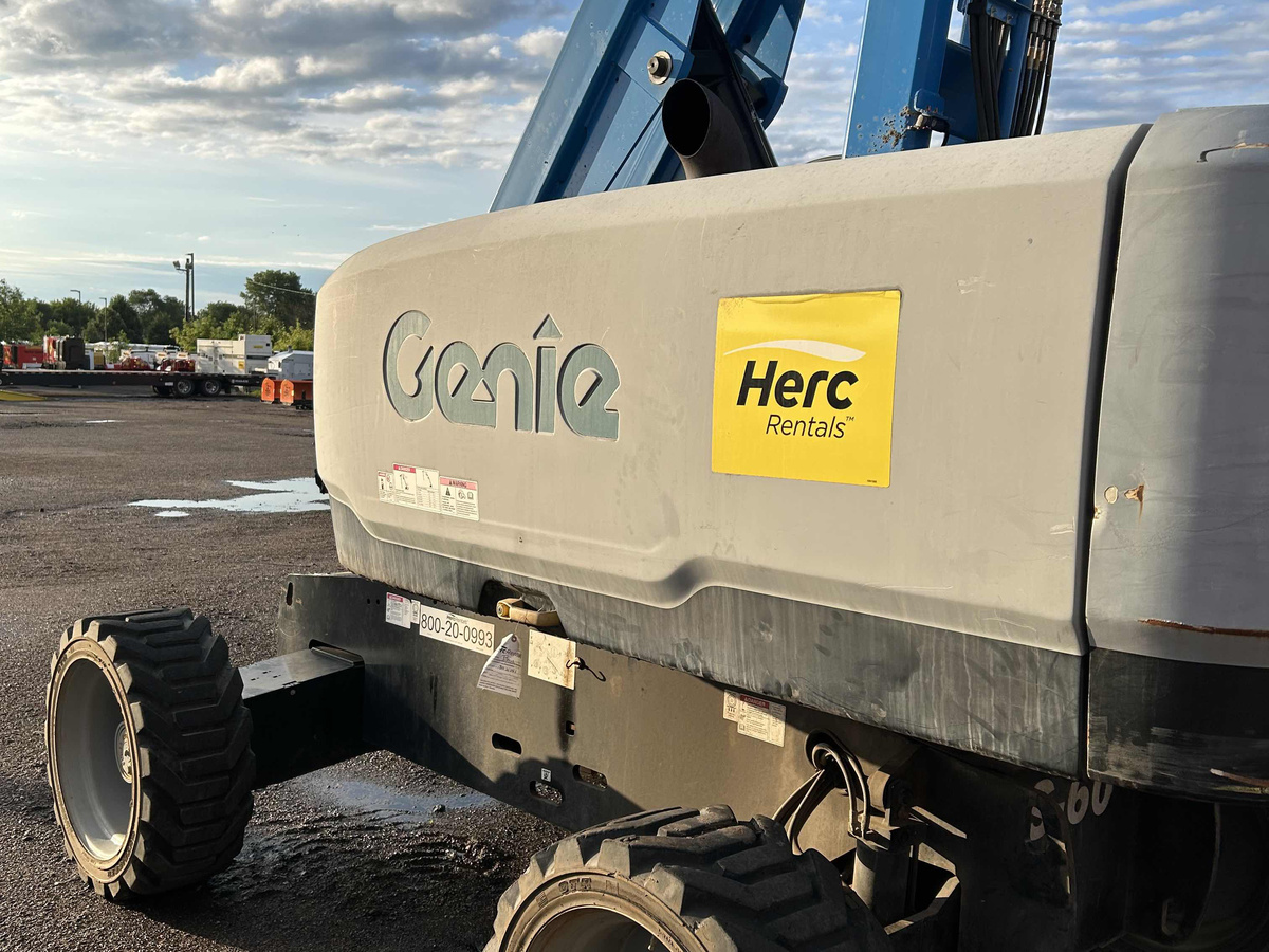 2018 Genie S-60X-2