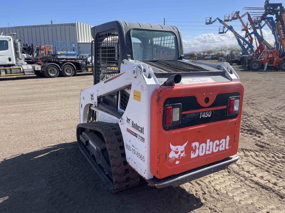 2018 Bobcat T450