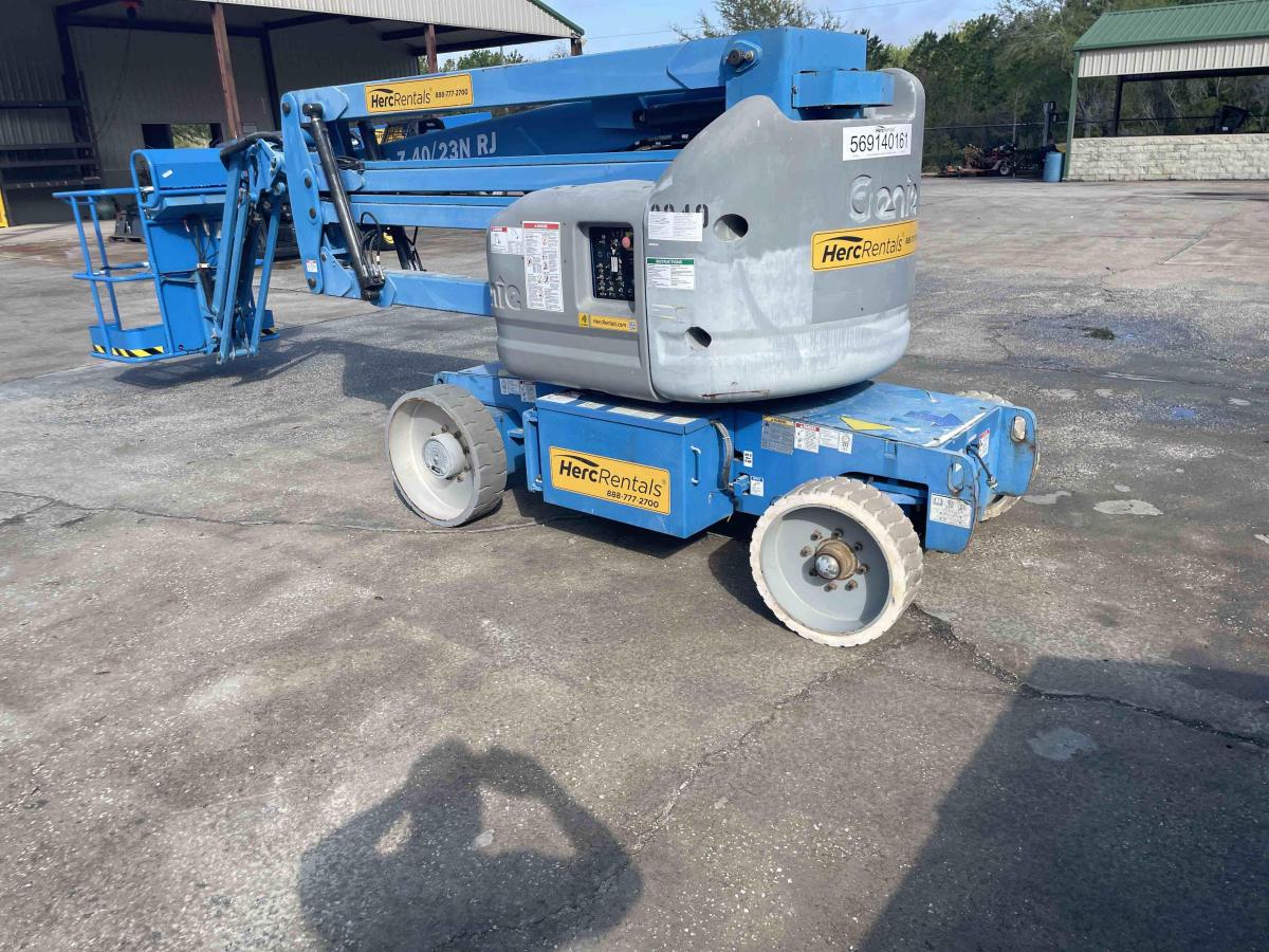 2011 Genie Z-40/23 N