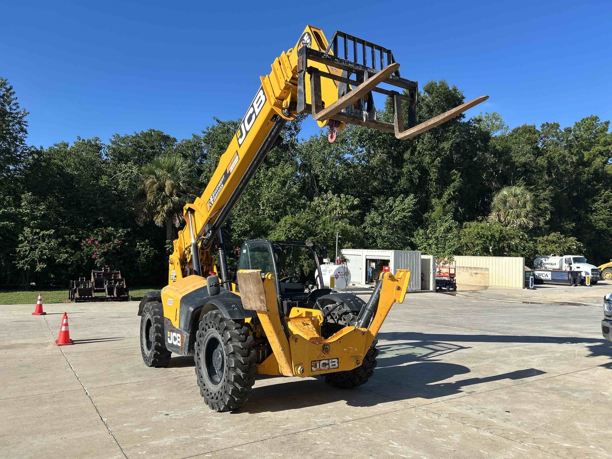 2022 JCB 512-56-2