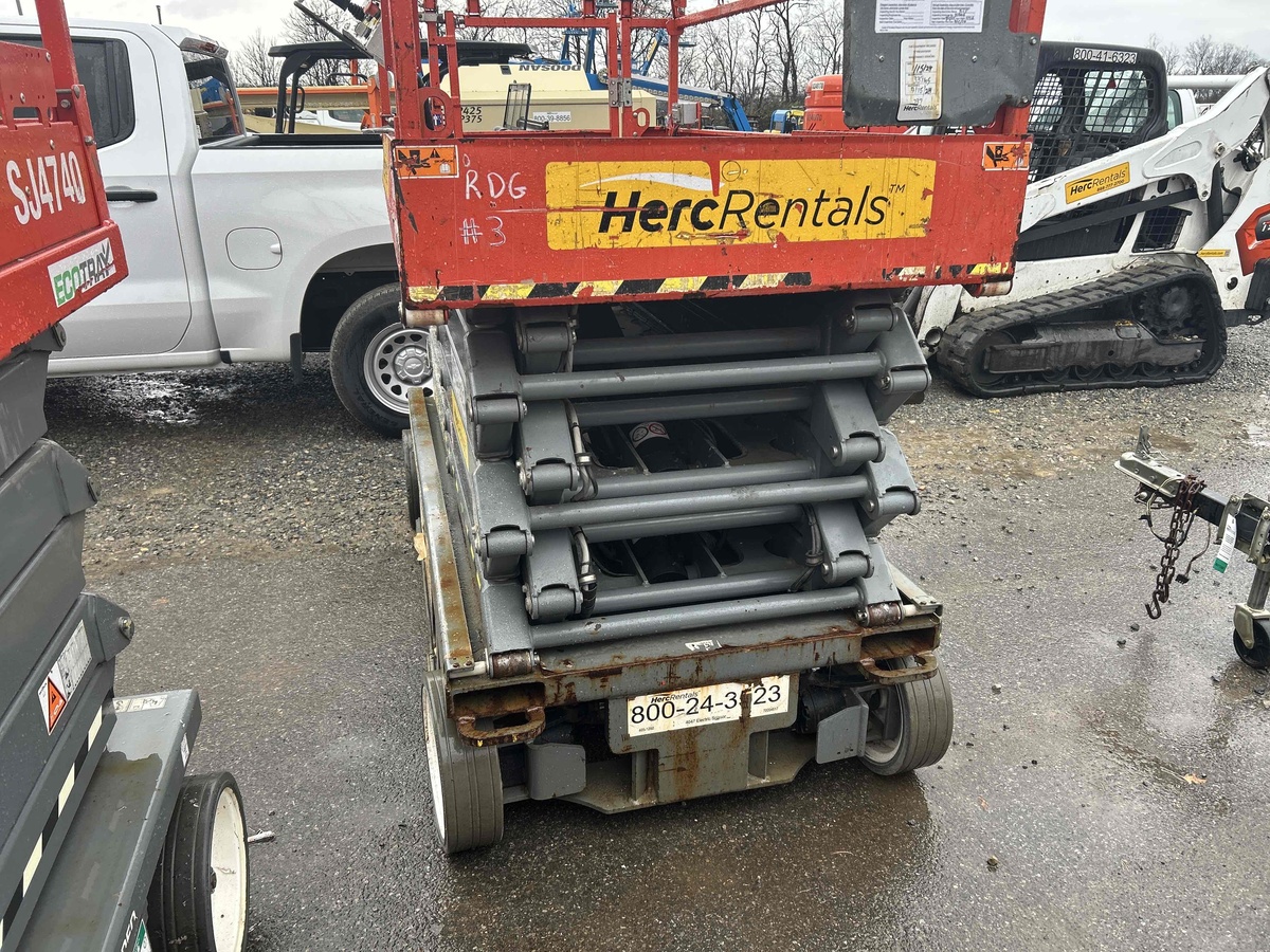 2019 Skyjack SJ4740-3