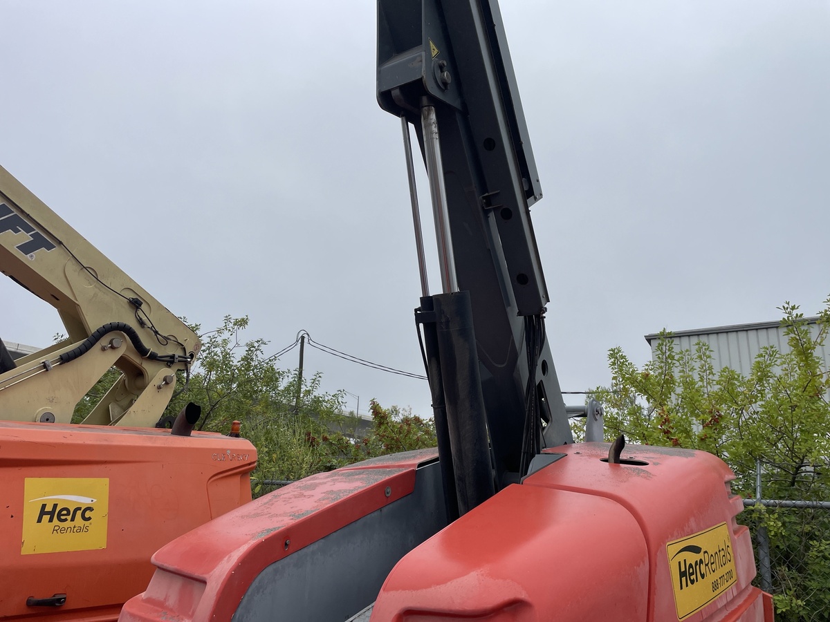 2016 Skyjack SJ66 T-5