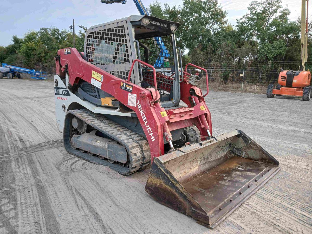 2020 Takeuchi TL10V2