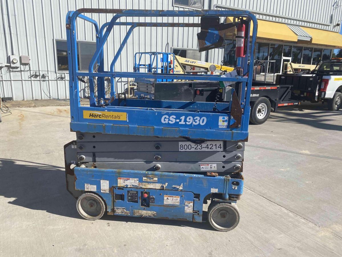 2018 Genie GS-1930