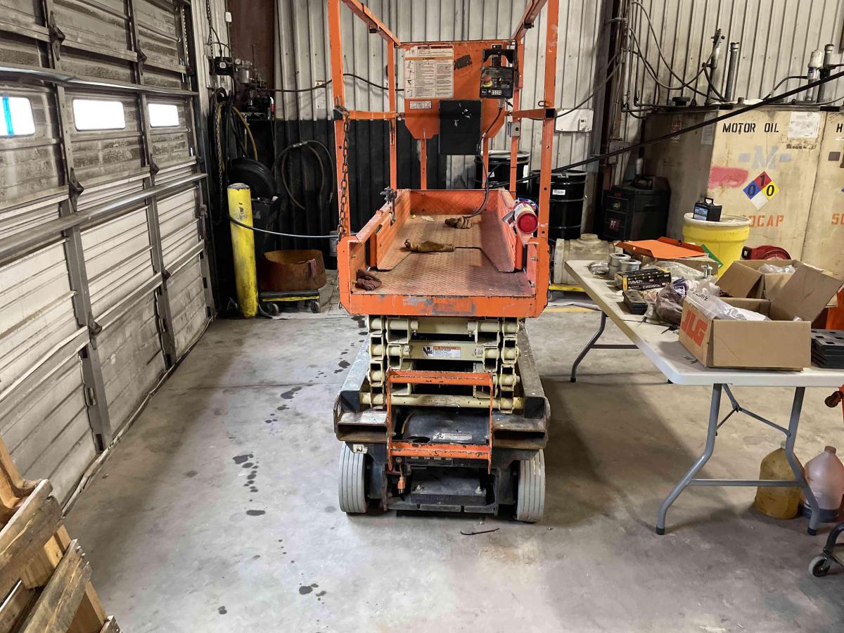 2018 JLG 1932R