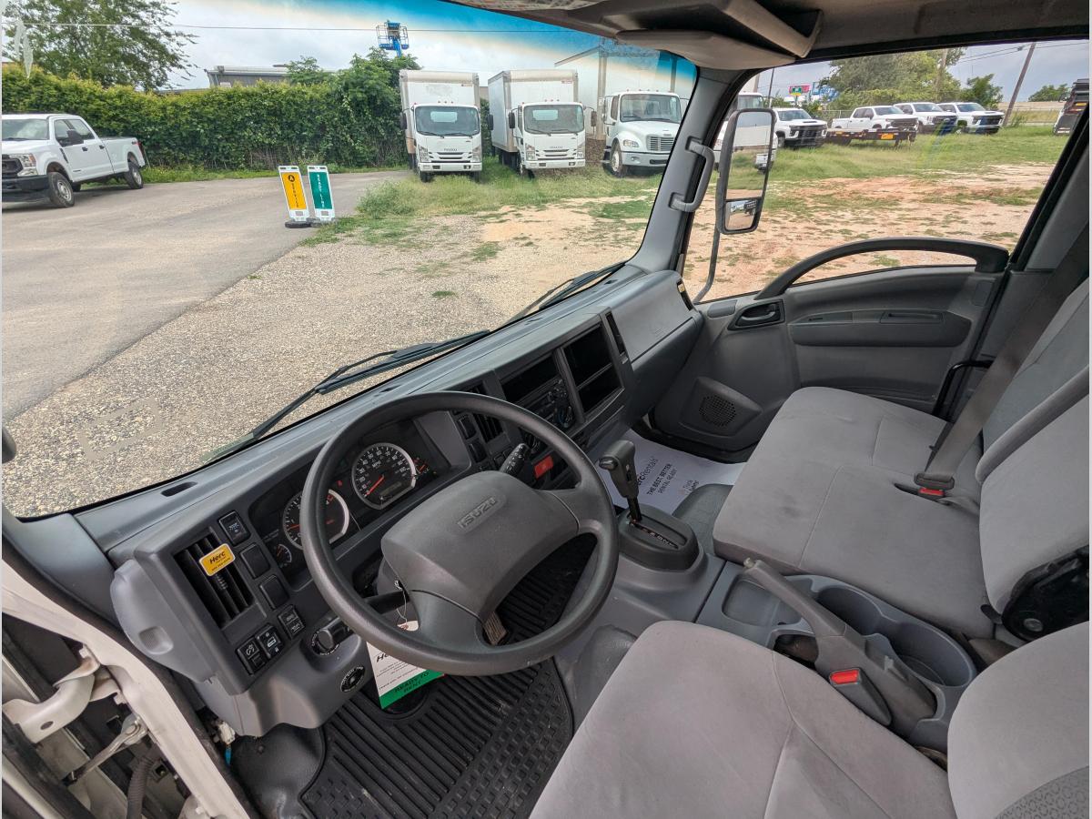 2019 Isuzu NPR-13