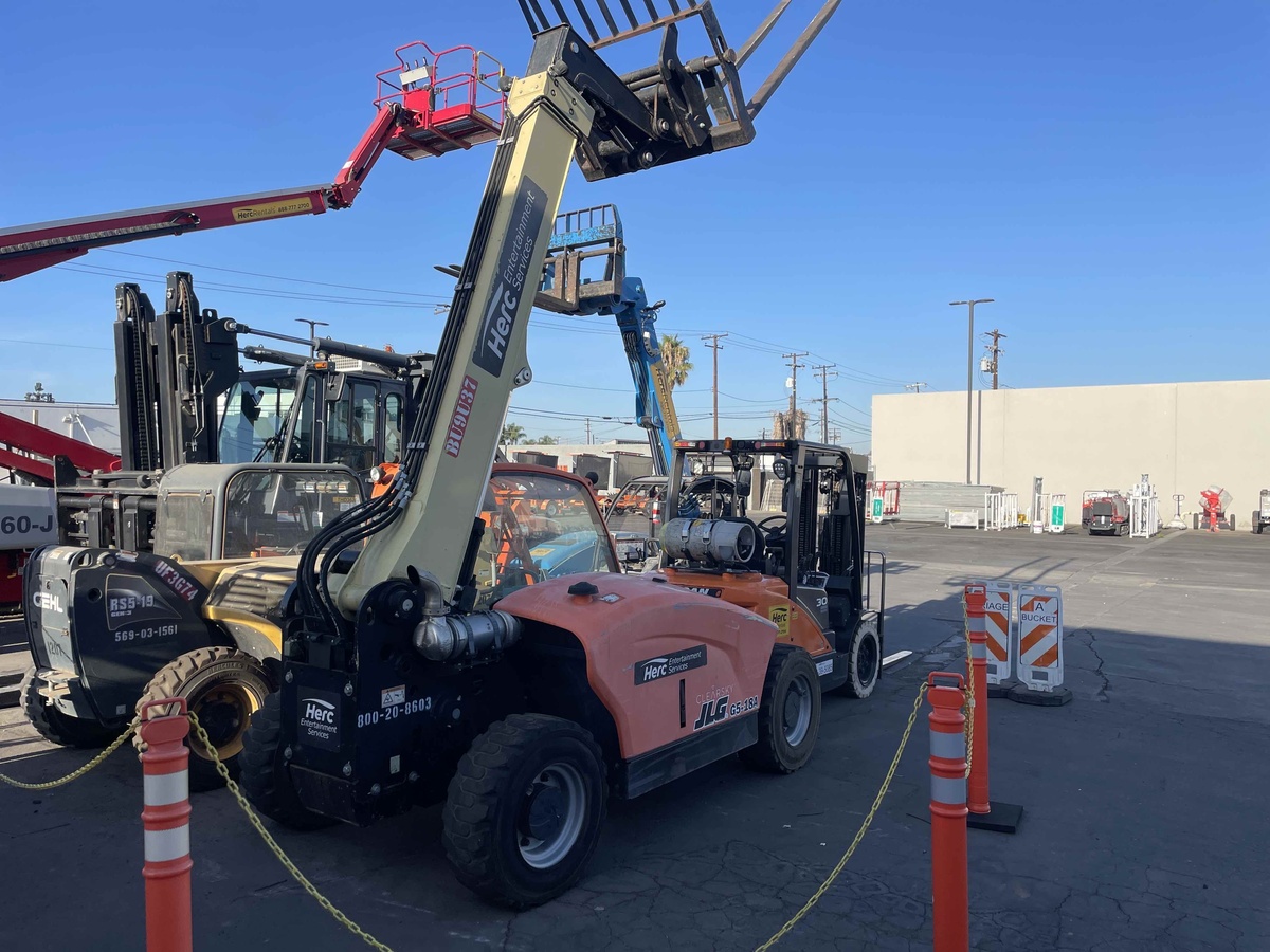 2018 JLG G5-18A-3