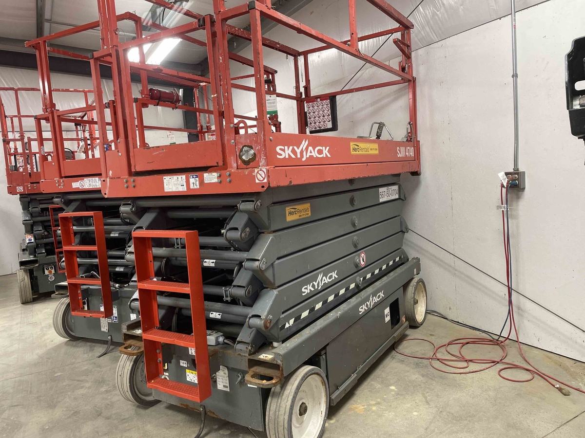 2018 Skyjack SJ4740-2