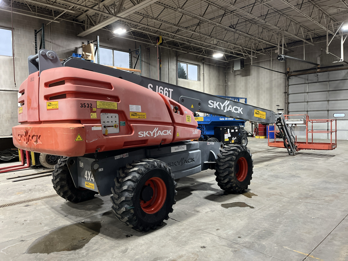 2018 Skyjack SJ66 T-2