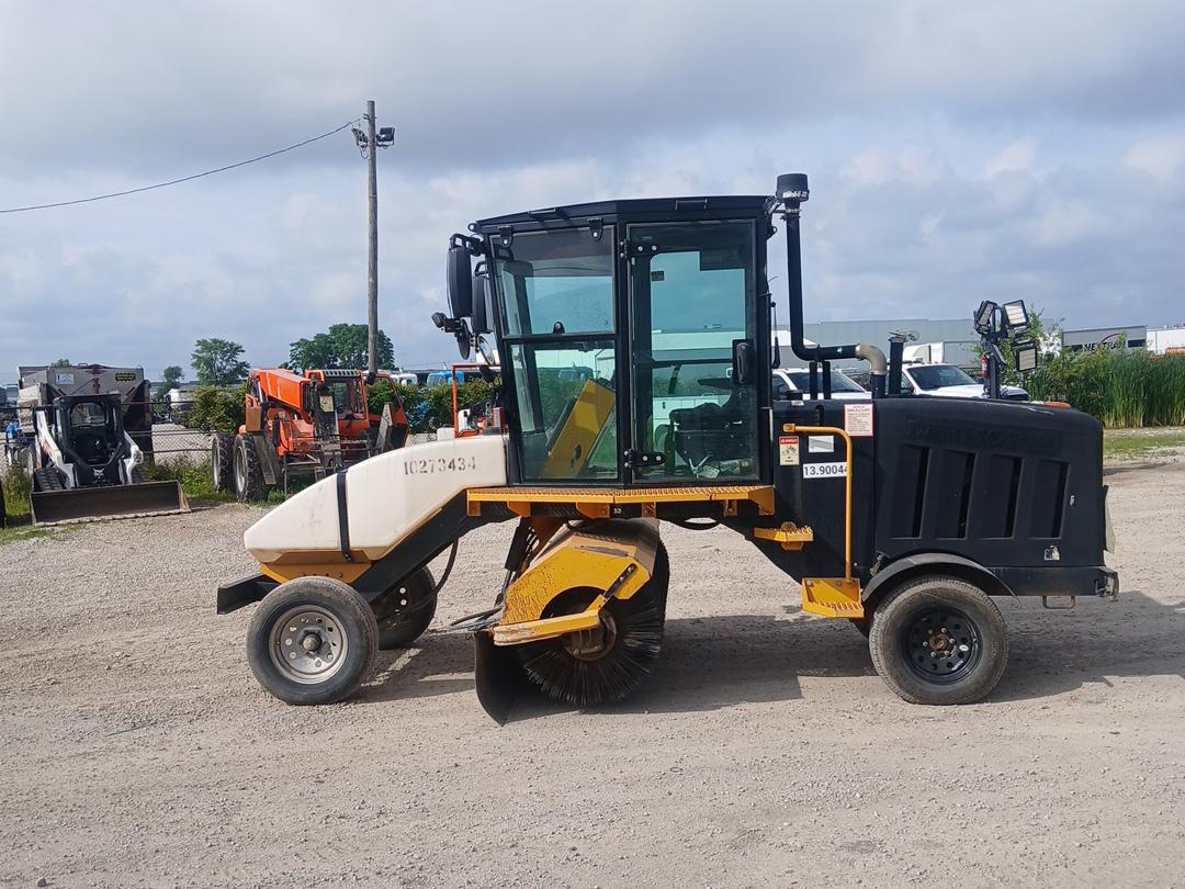 2019 LayMor SweepMaster 450-ST-7
