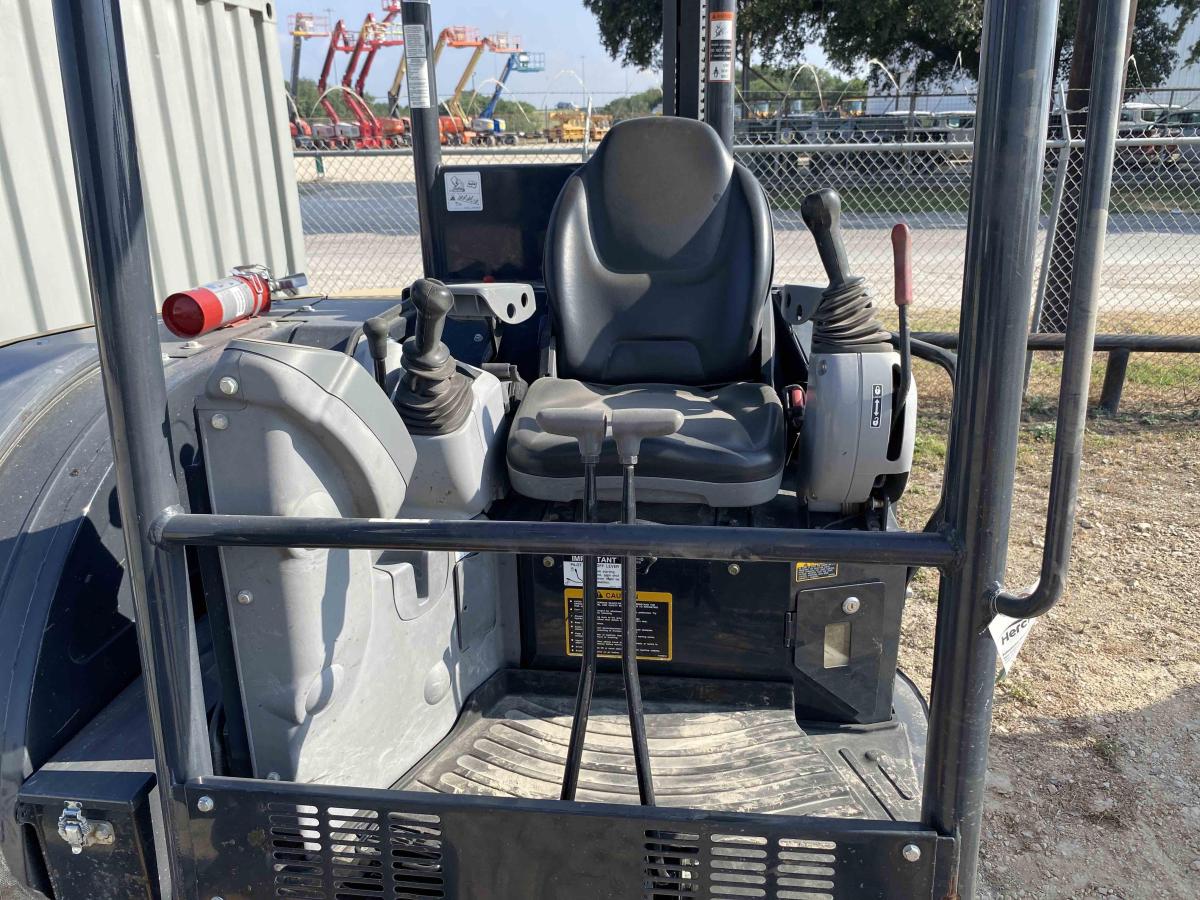 2021 John Deere 50G-6